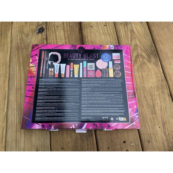 Beauty Blast Makeup Advent Calendar 2025 Beauty & Cosmetic 24 Items Open Box - Picture 4 of 6